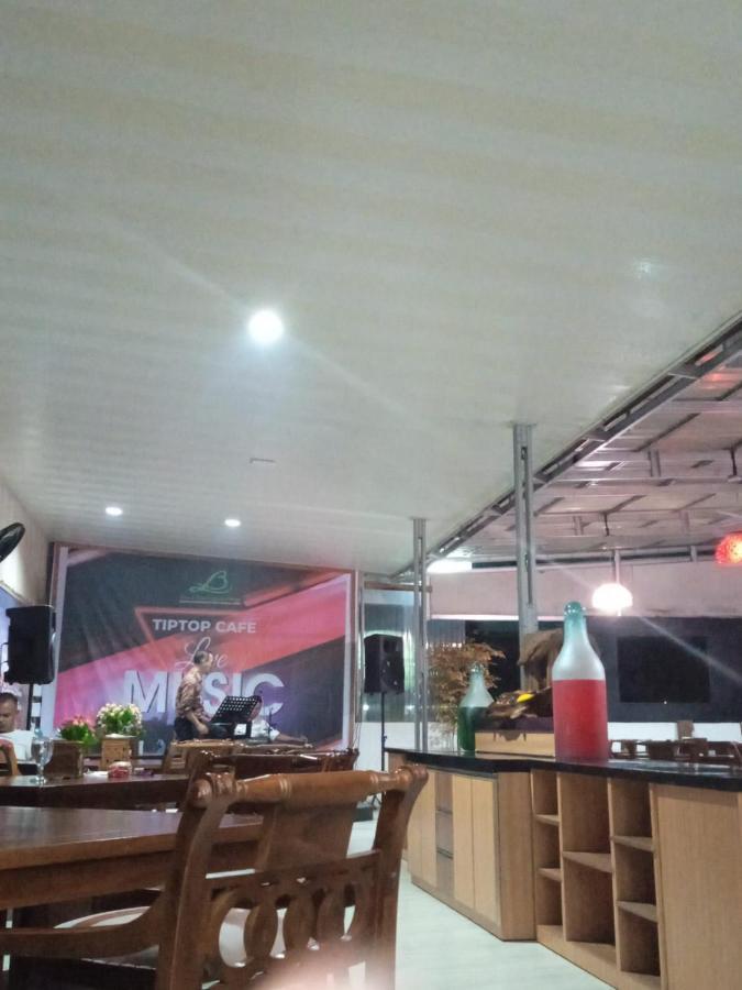 Grand Buana Lestari Hotel Padang  Exterior foto
